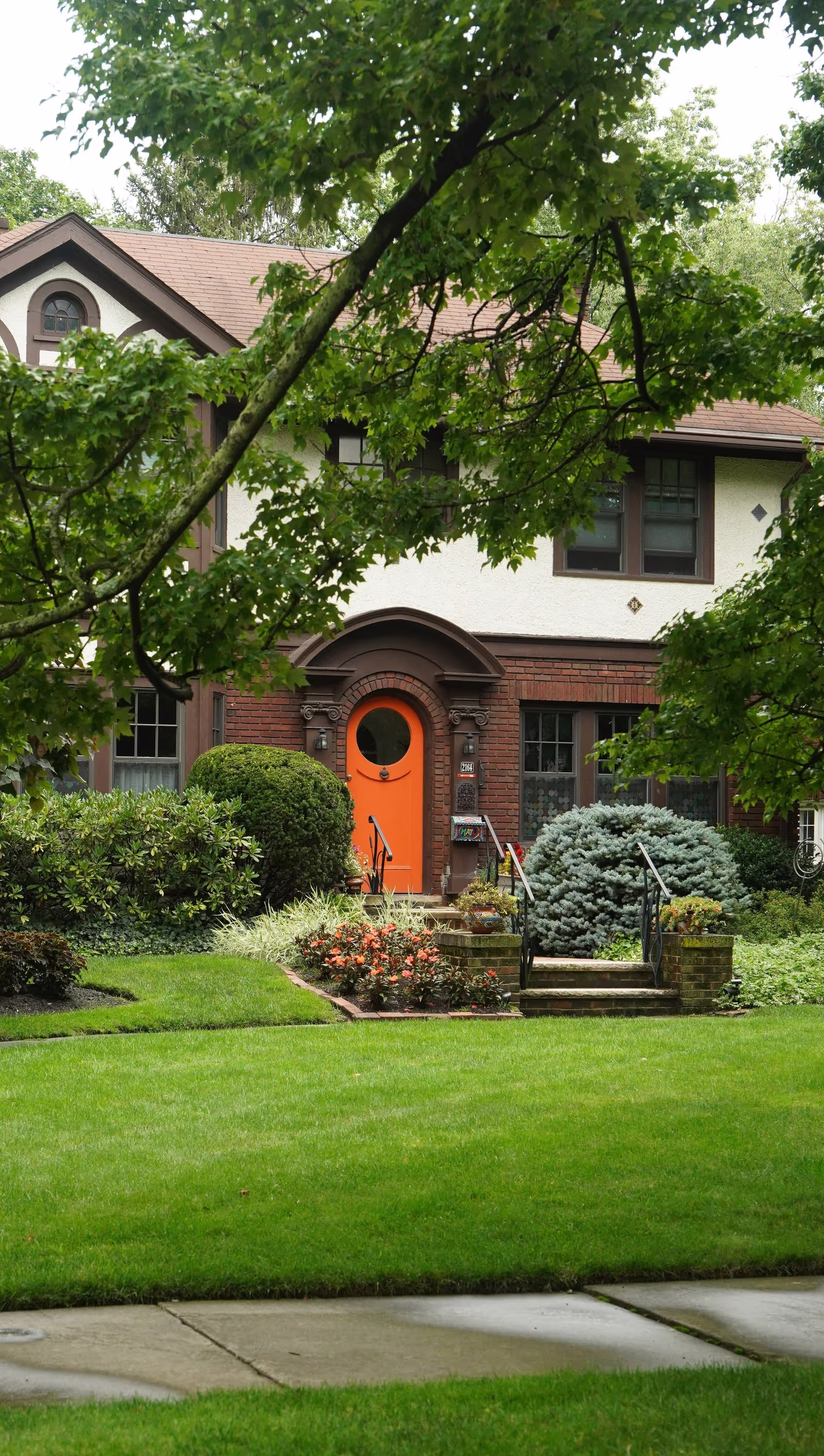 Lawn care and maintenance for Westchester NY properties